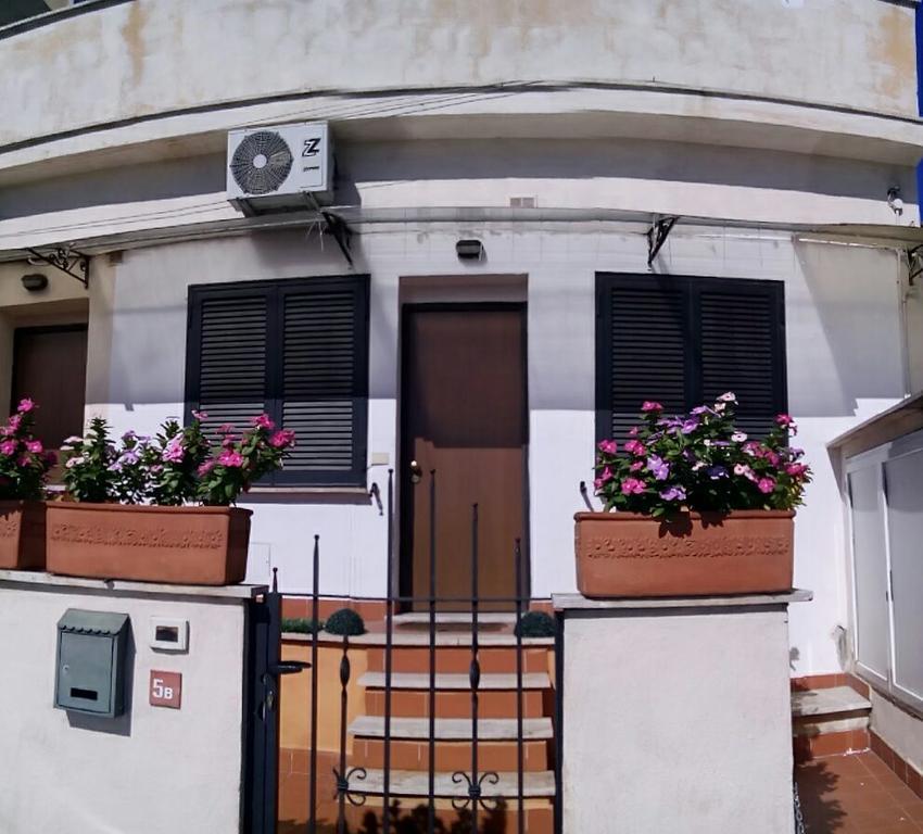 Ibiscus Apartment